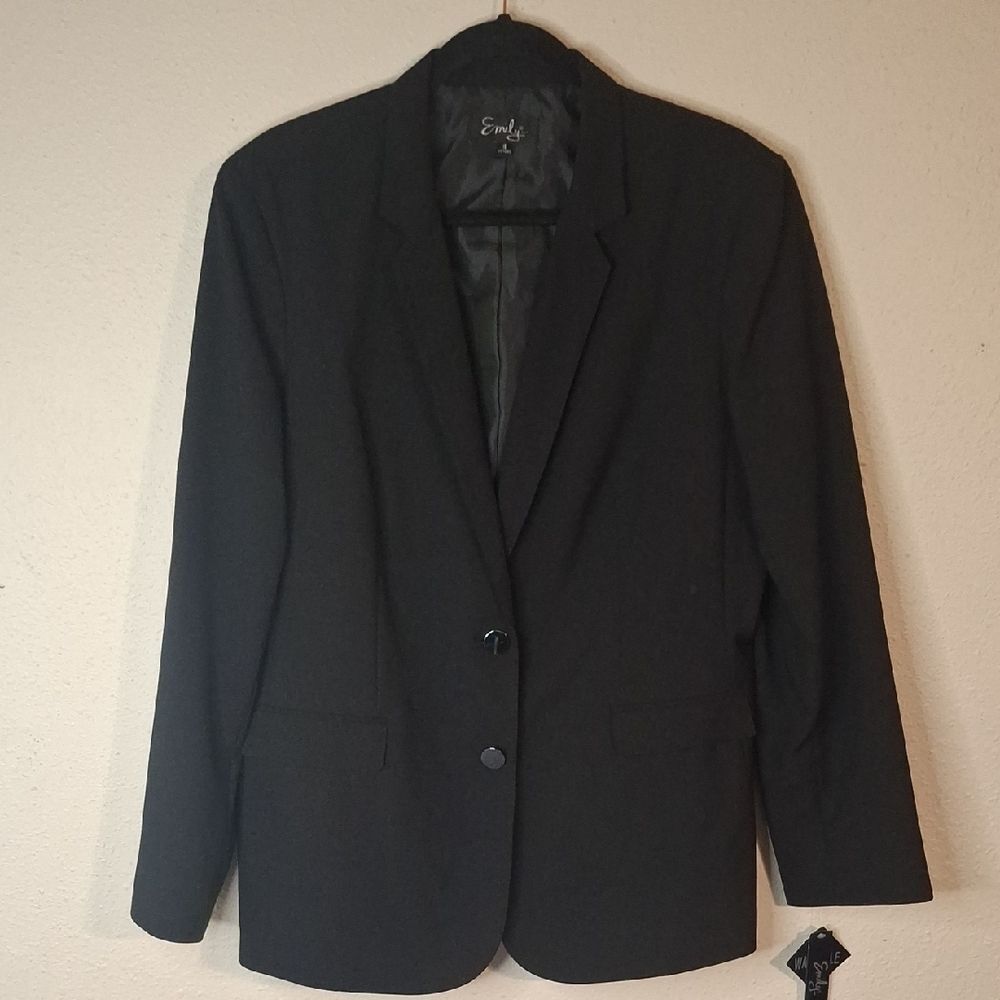 Emily Black Women's Blazer size 16 NWT